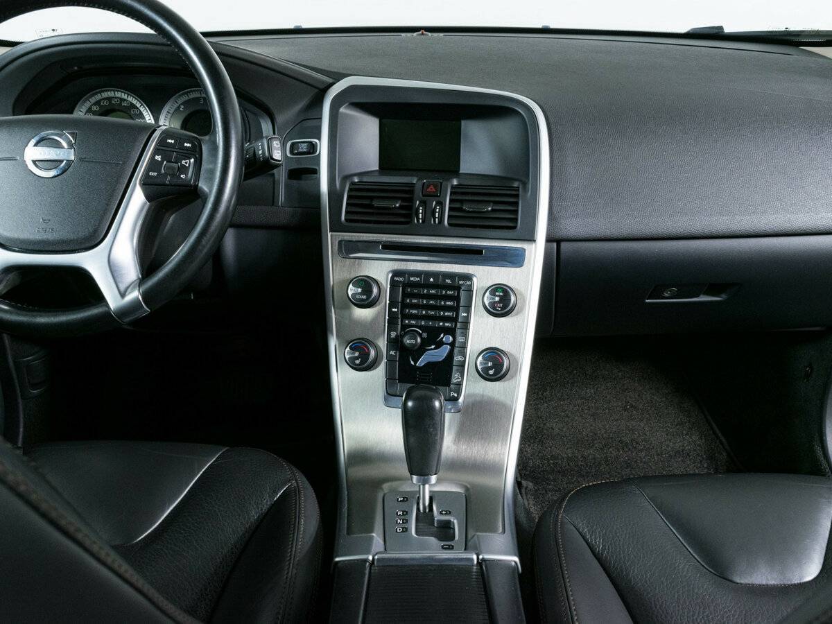 Купить Volvo XC60 с пробегом. Фото: #11