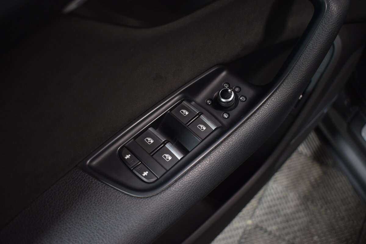 Купить Audi Q7 с пробегом. Фото: #14