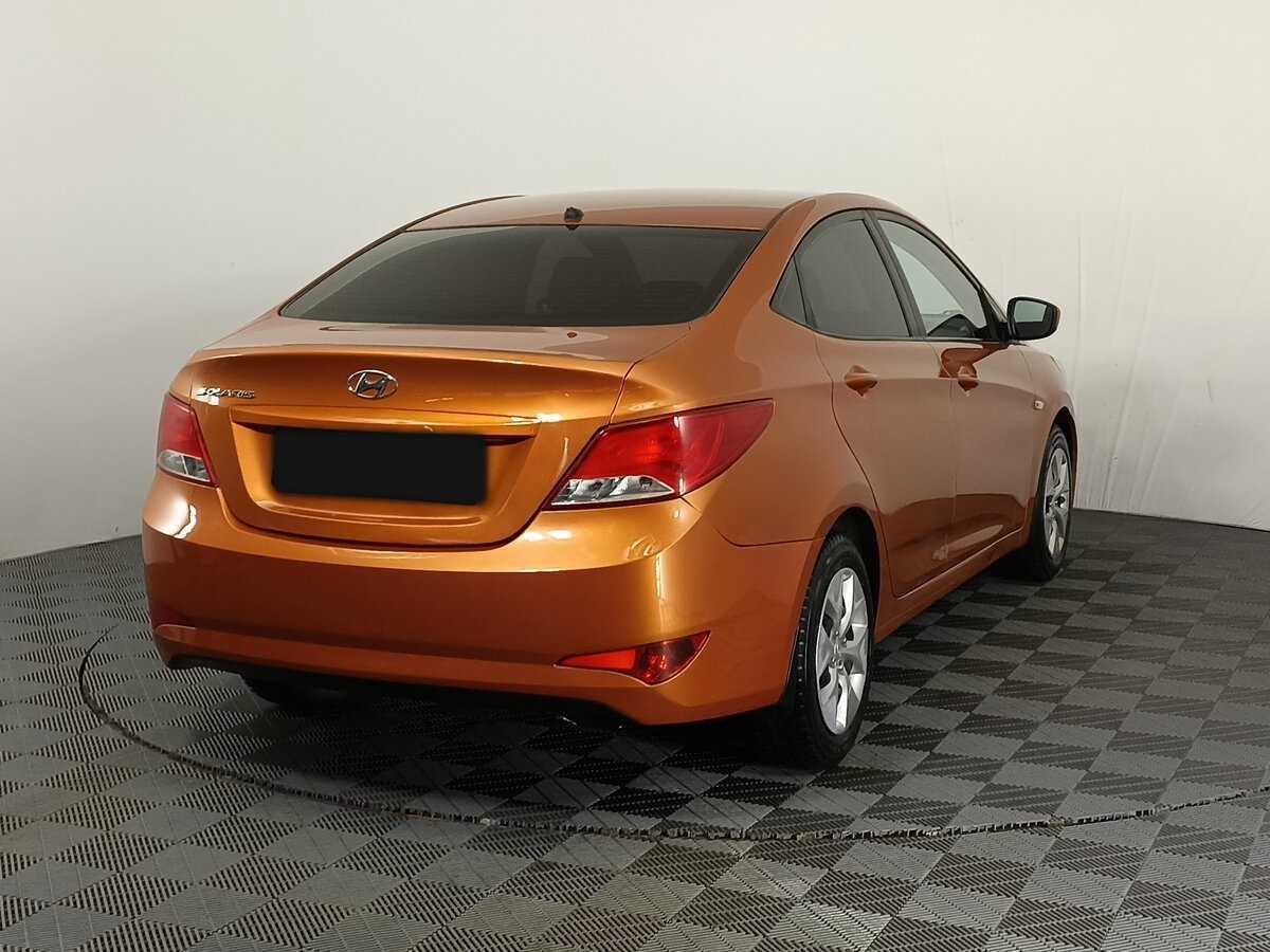 Купить Hyundai Solaris с пробегом. Фото: #3