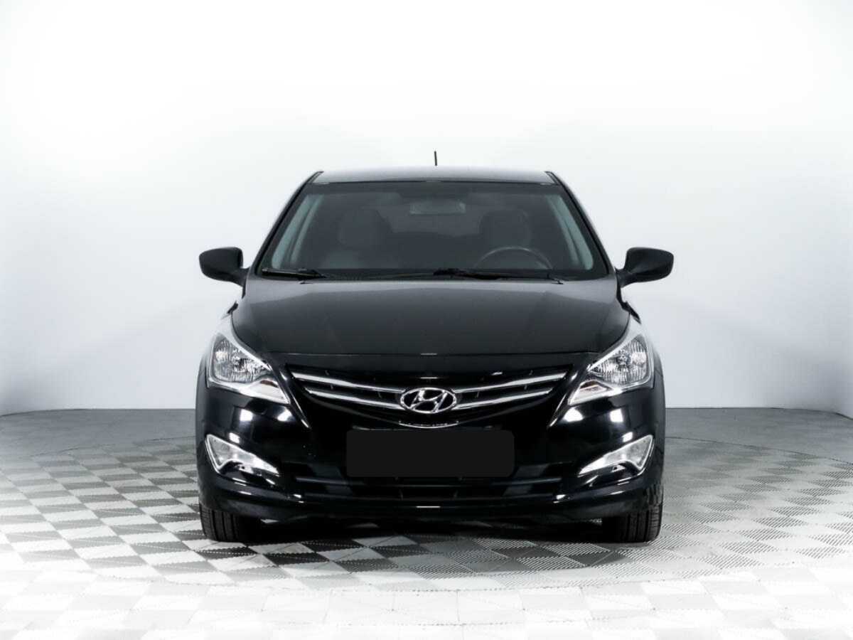 Купить Hyundai Solaris с пробегом. Фото: #1