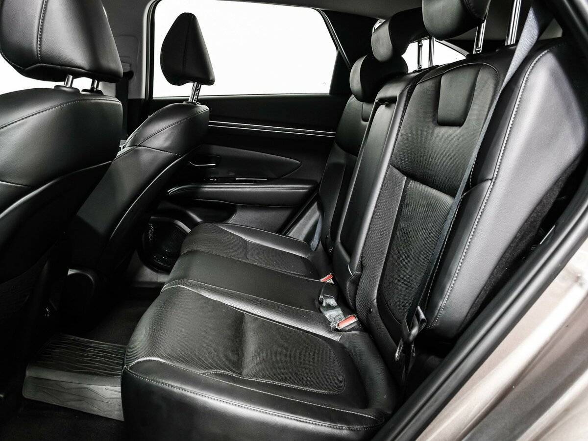Купить Hyundai Tucson с пробегом. Фото: #11