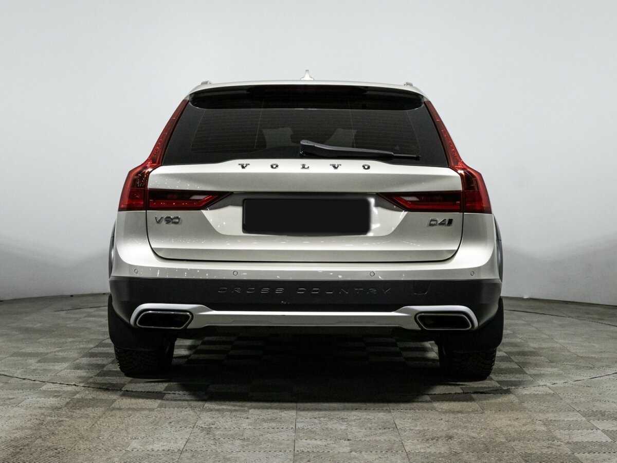 Купить Volvo V90 Cross Country с пробегом. Фото: #5
