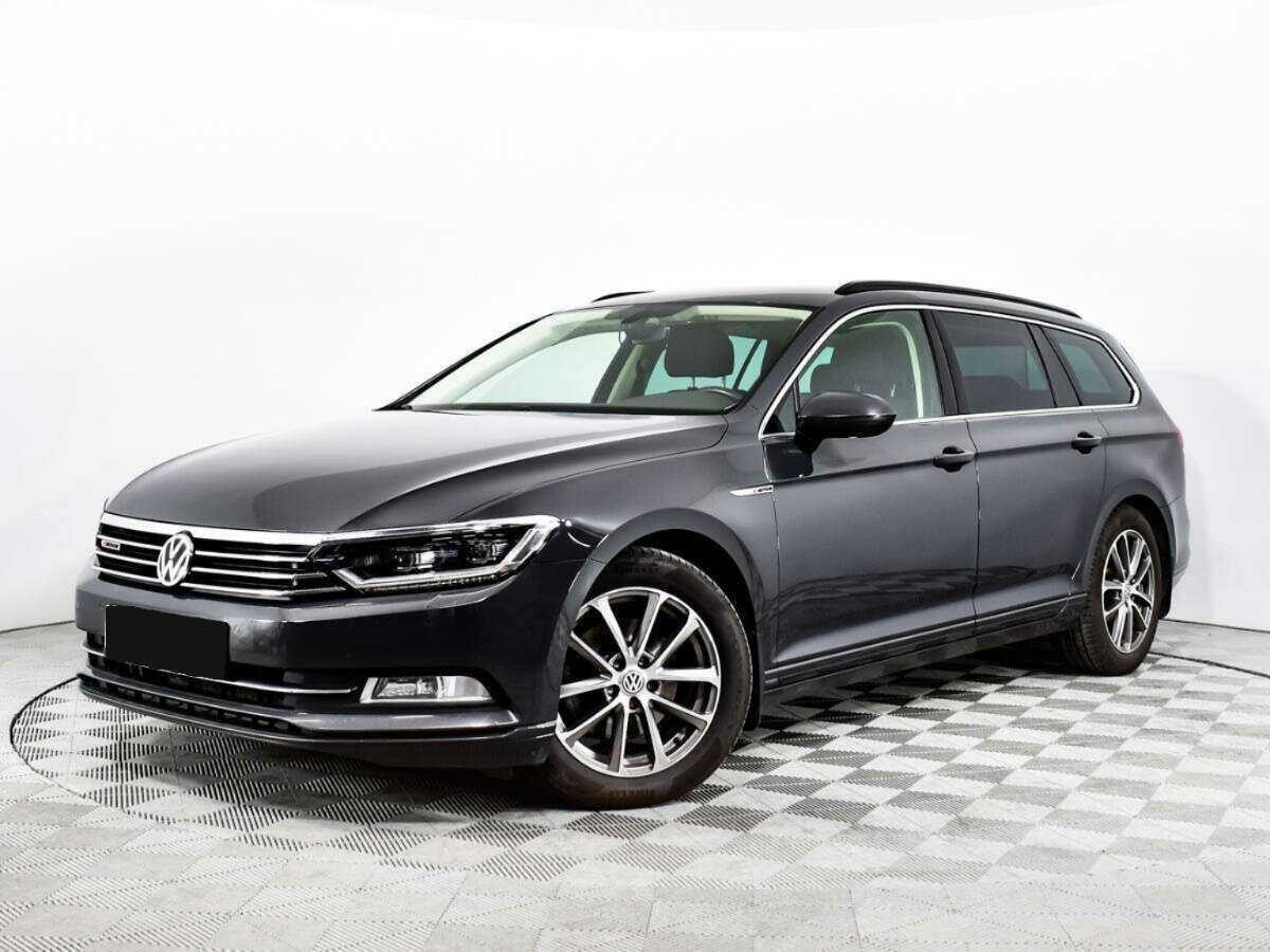 Купить Volkswagen Passat с пробегом. Посмотреть фото