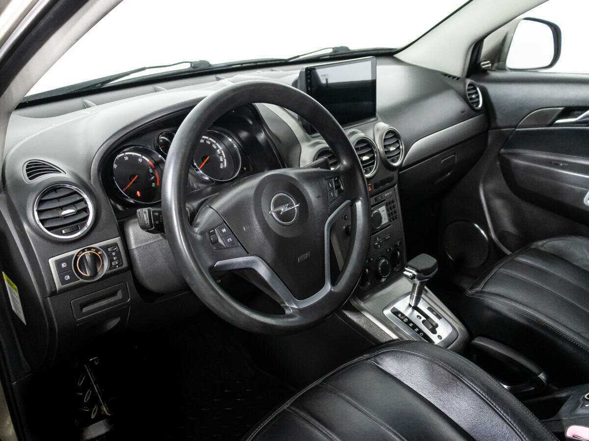 Купить Opel Antara с пробегом. Фото: #10