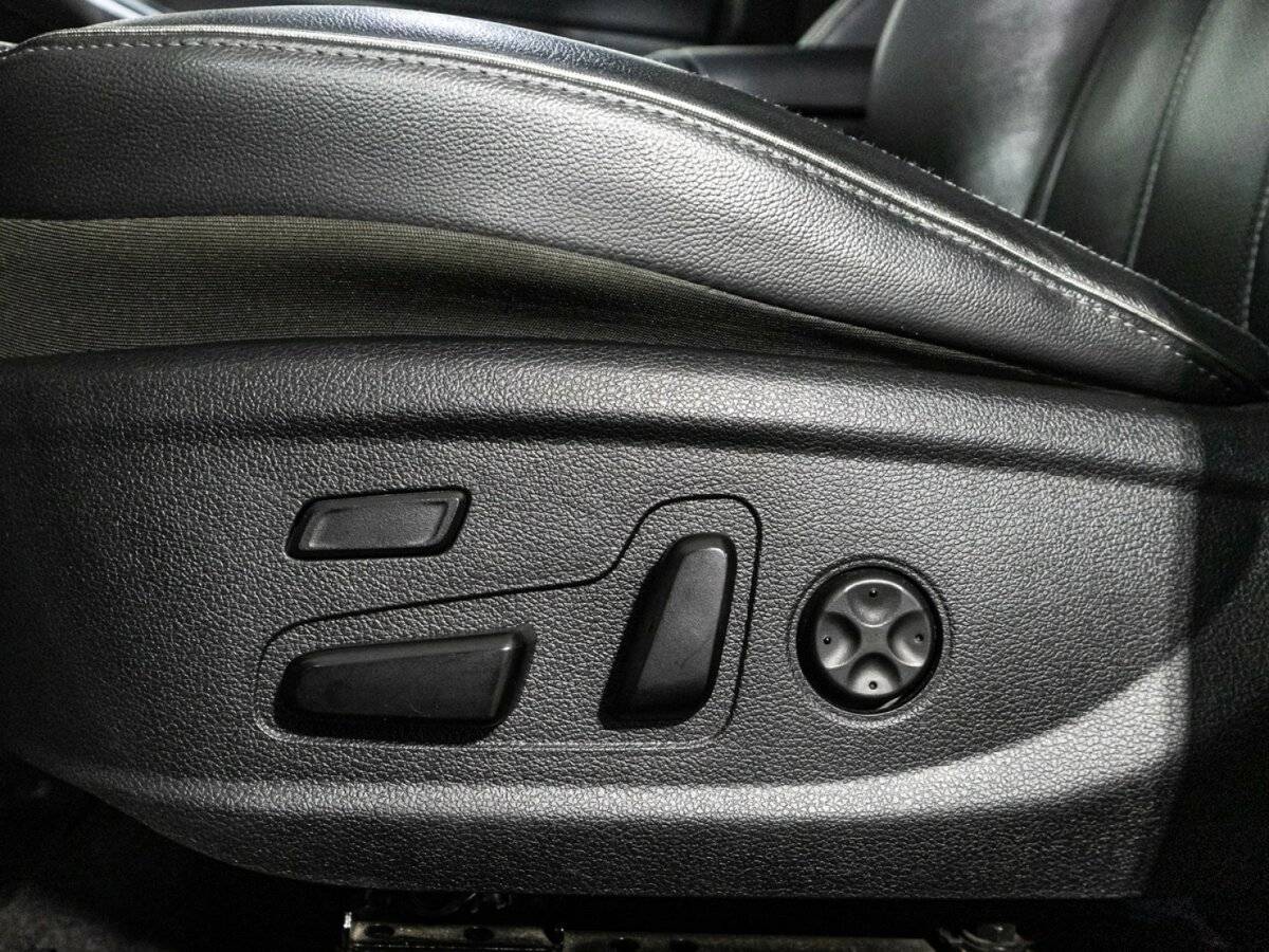 Купить Hyundai Santa Fe с пробегом. Фото: #17