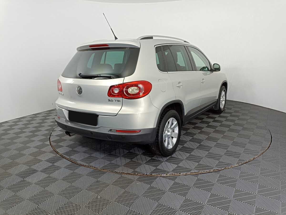 Купить Volkswagen Tiguan с пробегом. Фото: #3
