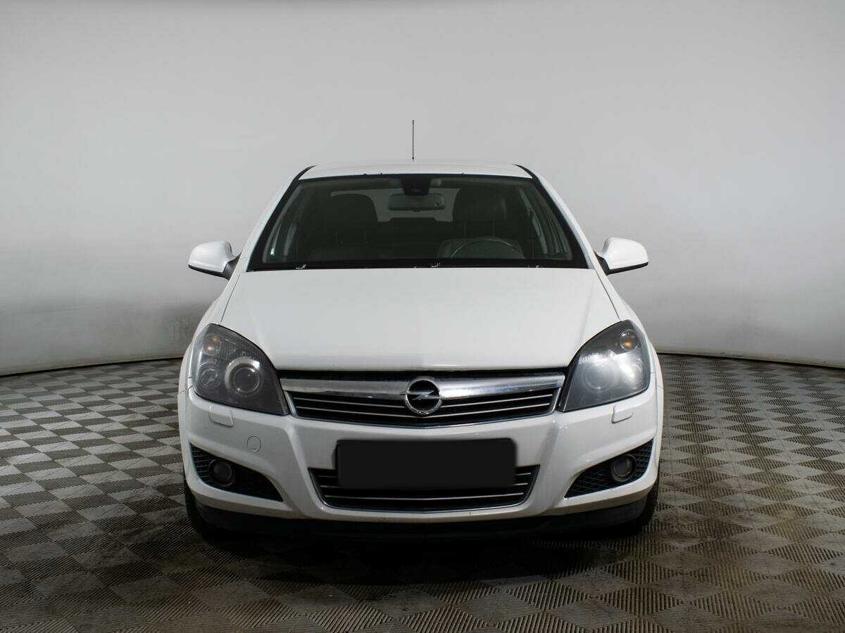 Купить Opel Astra с пробегом. Фото: #1