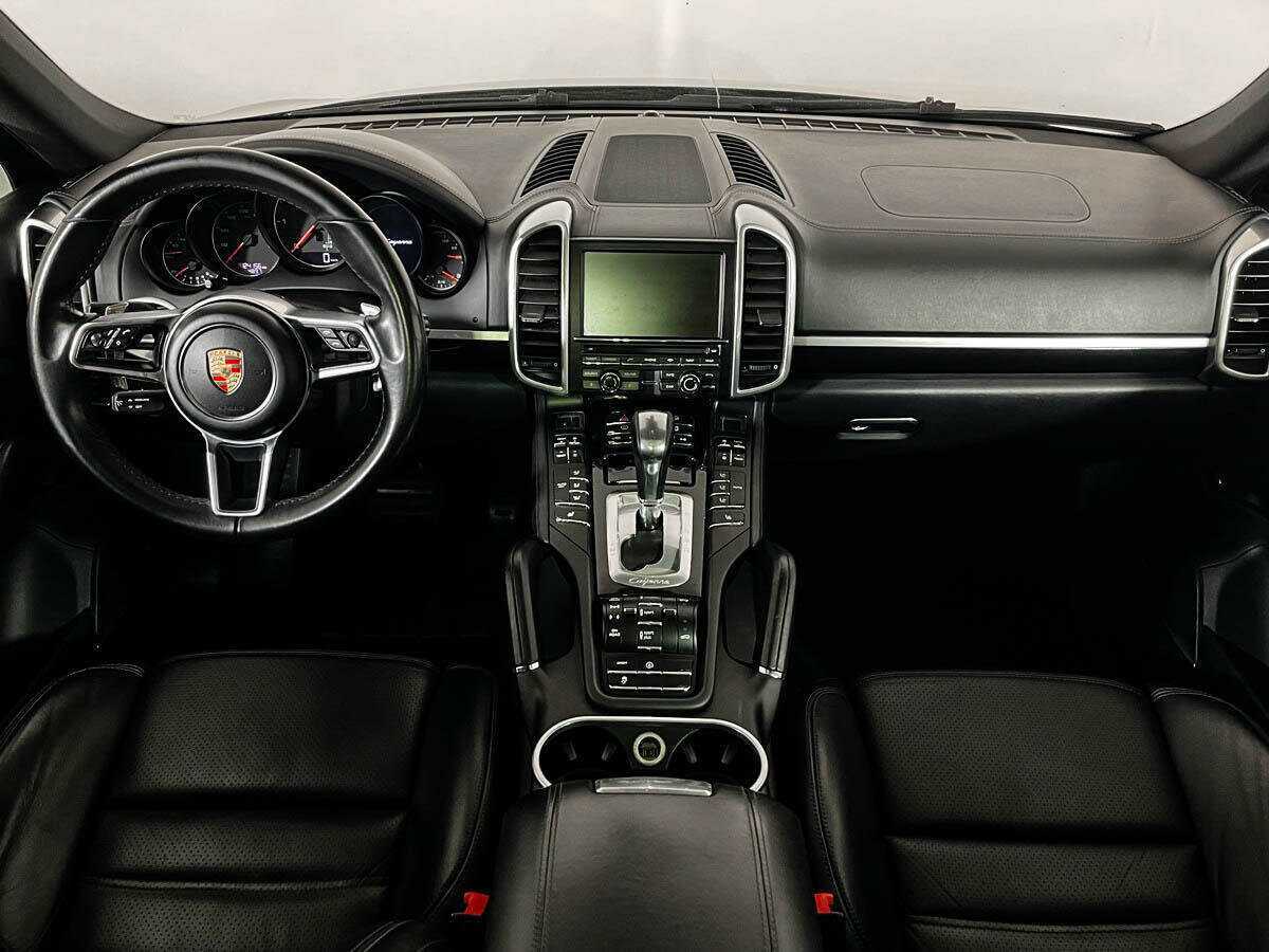 Купить Porsche Cayenne с пробегом. Фото: #11