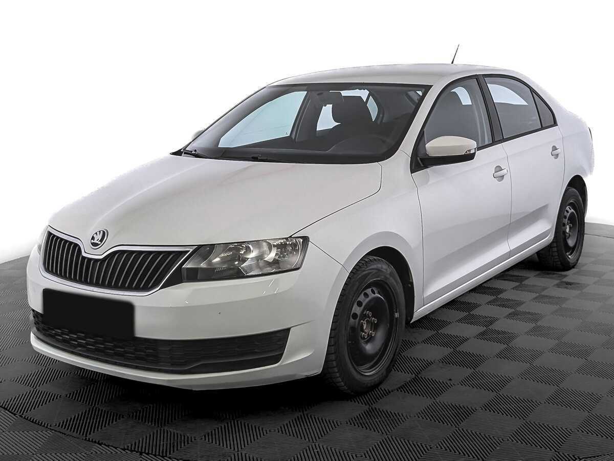 Купить Skoda Rapid с пробегом. Посмотреть фото
