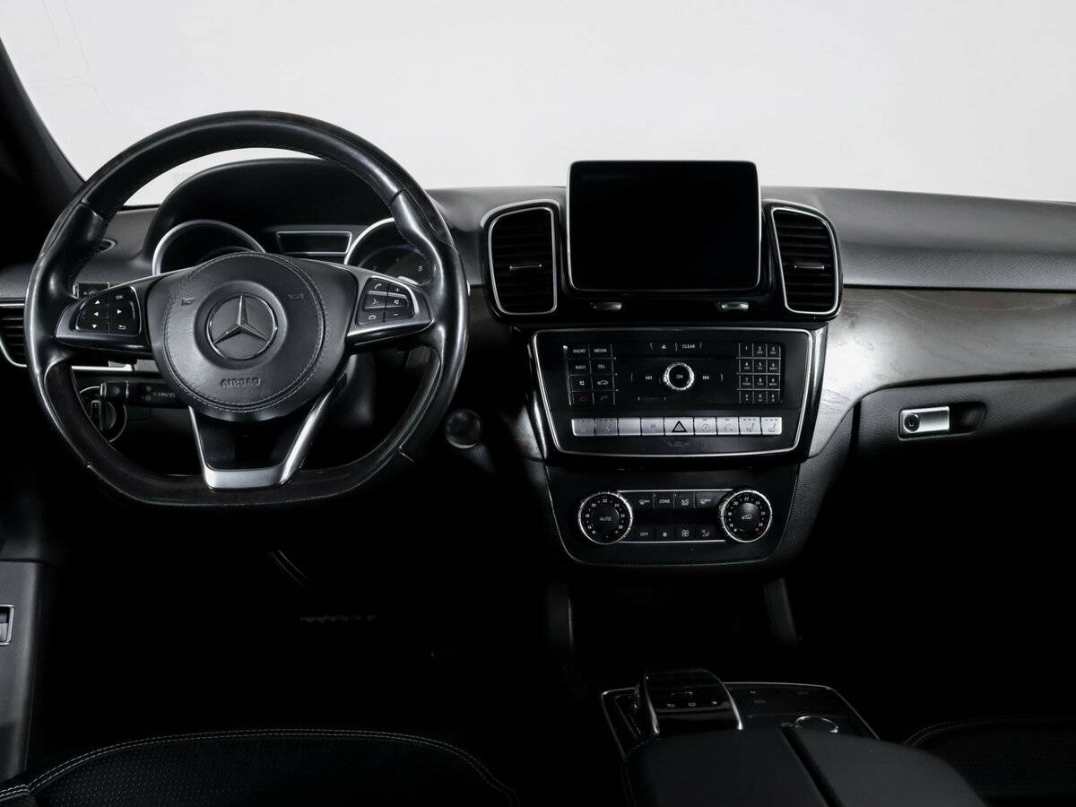 Купить Mercedes-Benz GLE с пробегом. Фото: #11