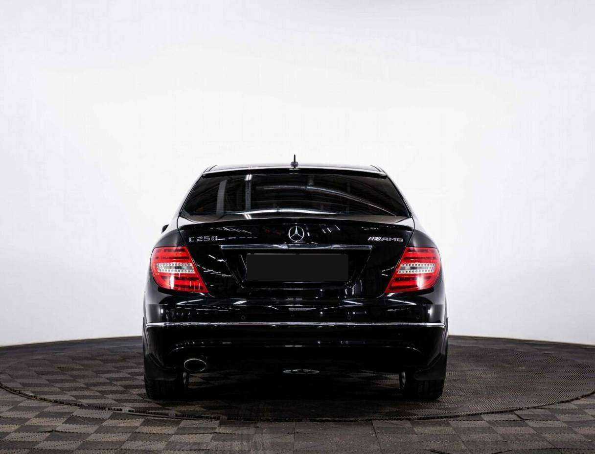 Купить Mercedes-Benz C-Класс с пробегом. Фото: #4