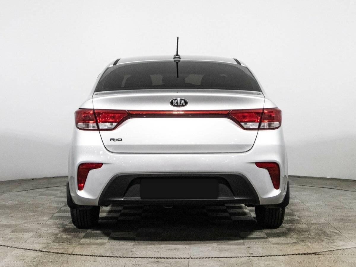 Купить Kia Rio с пробегом. Фото: #5