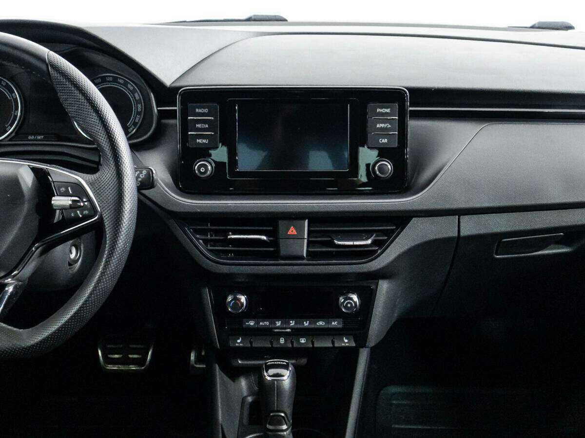 Купить Skoda Rapid с пробегом. Фото: #13