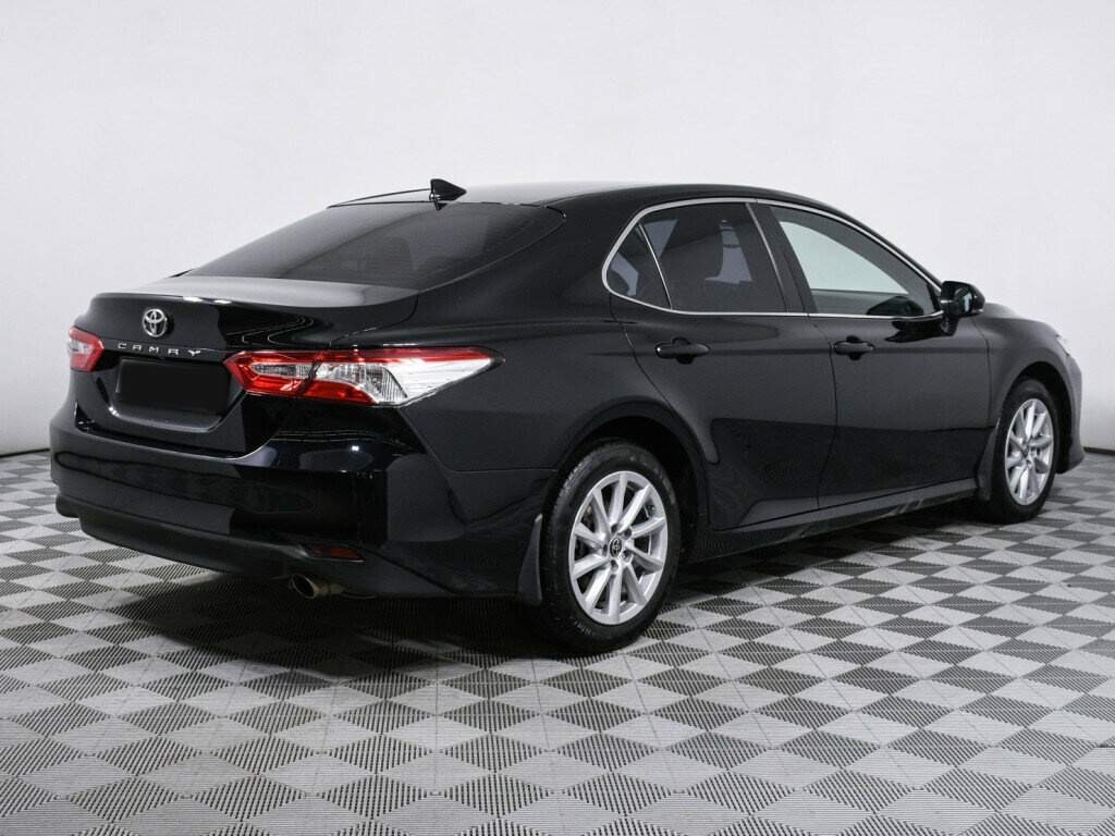 Купить Toyota Camry с пробегом. Фото: #4