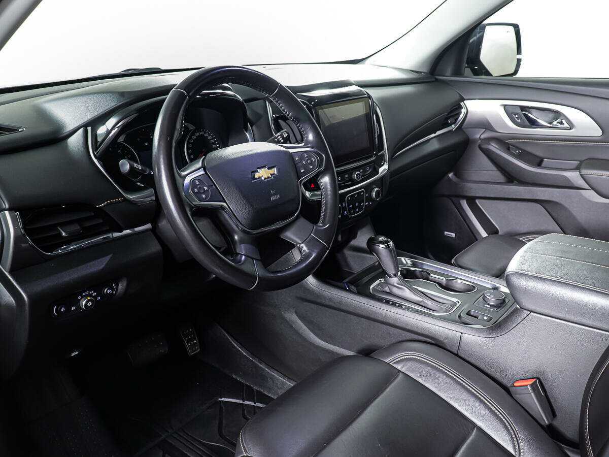 Купить Chevrolet Traverse с пробегом. Фото: #13