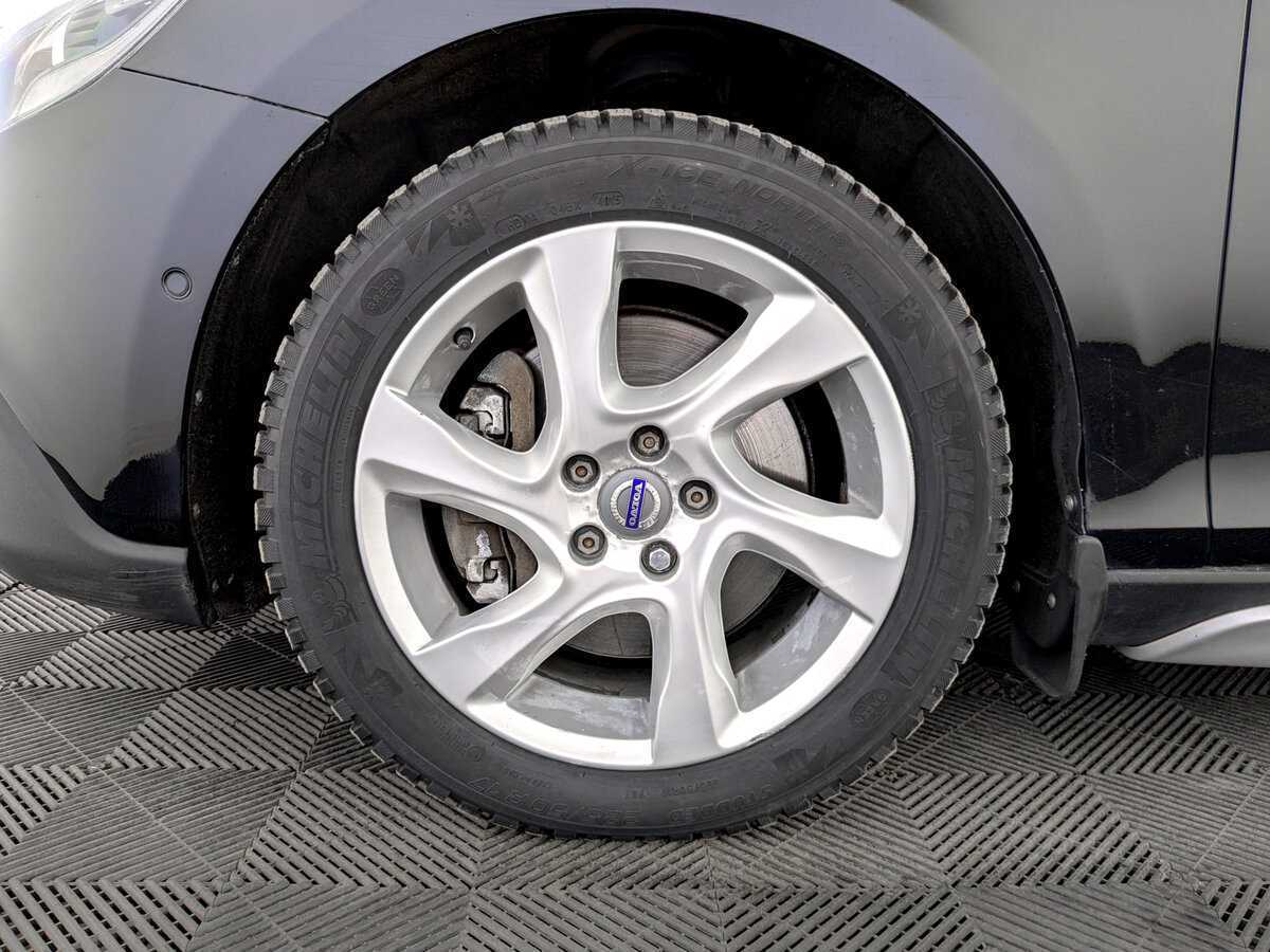 Купить Volvo V40 с пробегом. Фото: #17