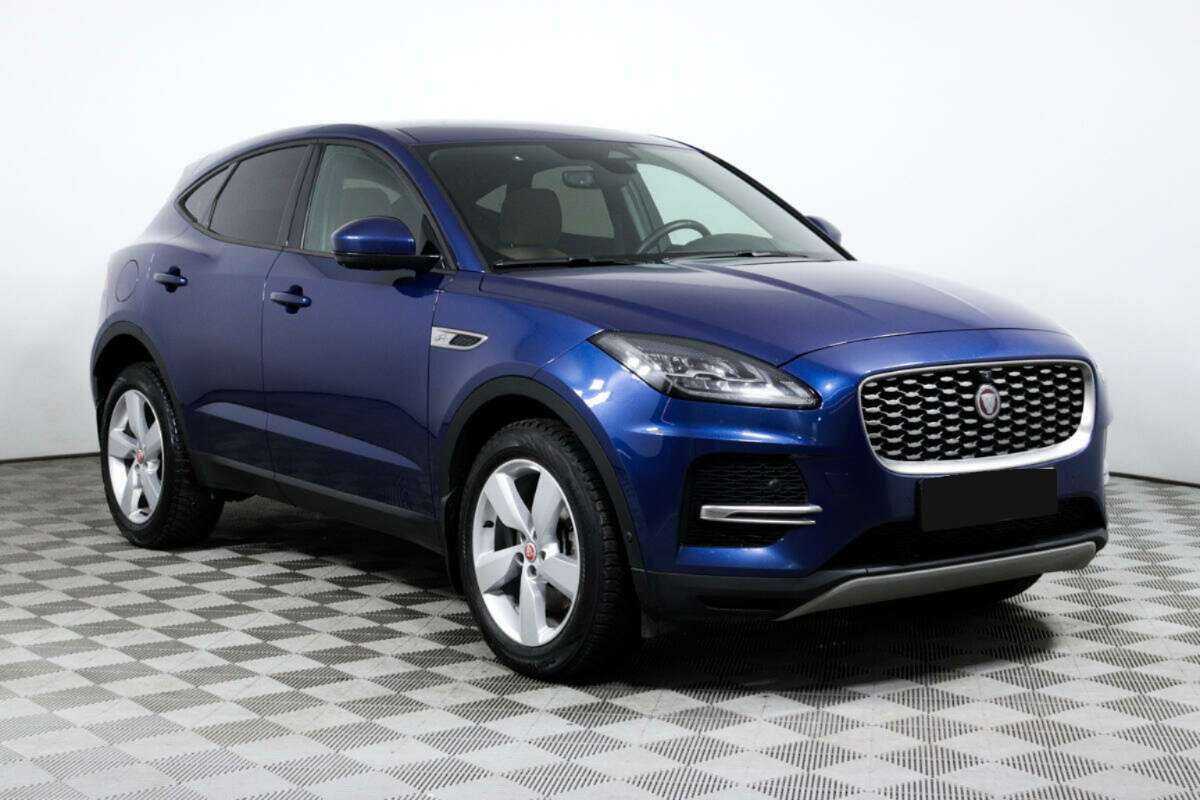 Купить Jaguar E-Pace с пробегом. Фото: #2