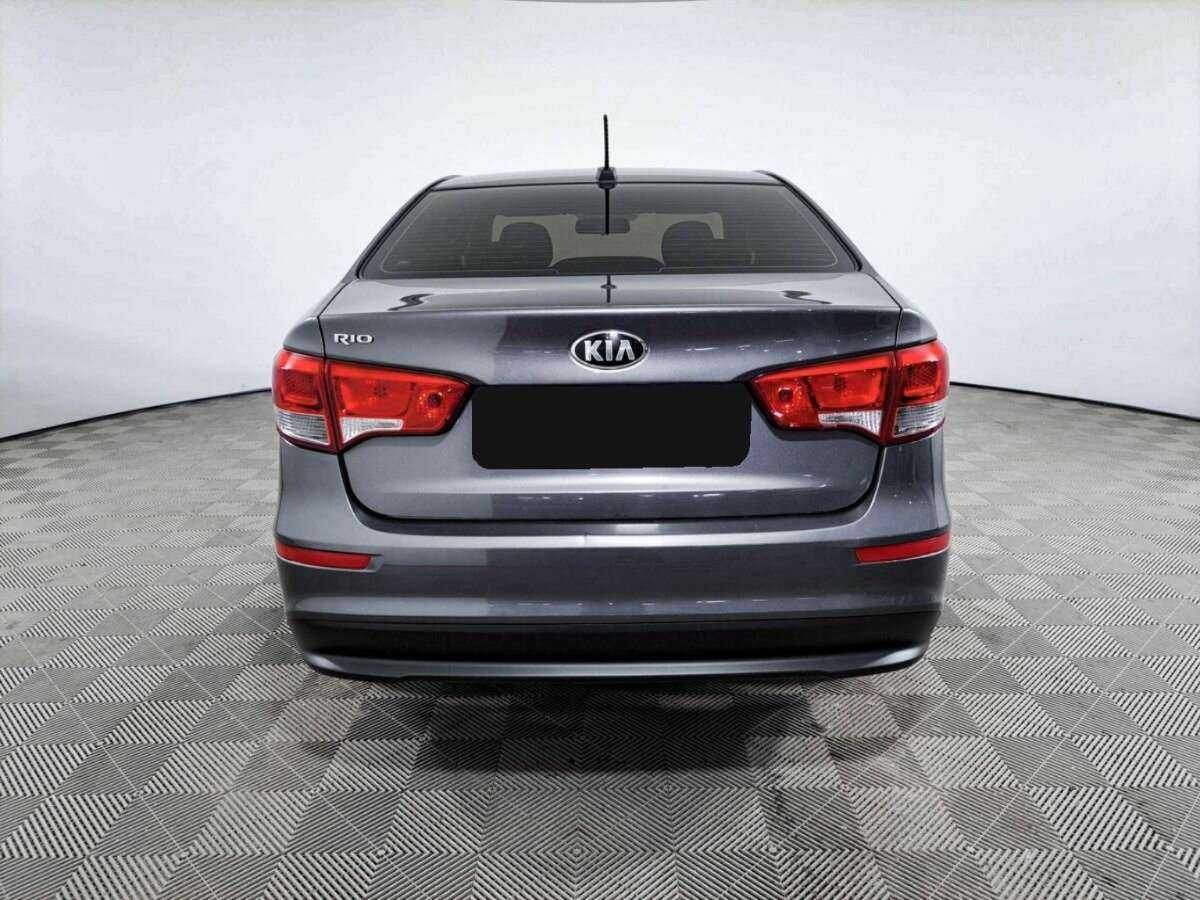 Купить Kia Rio с пробегом. Фото: #4