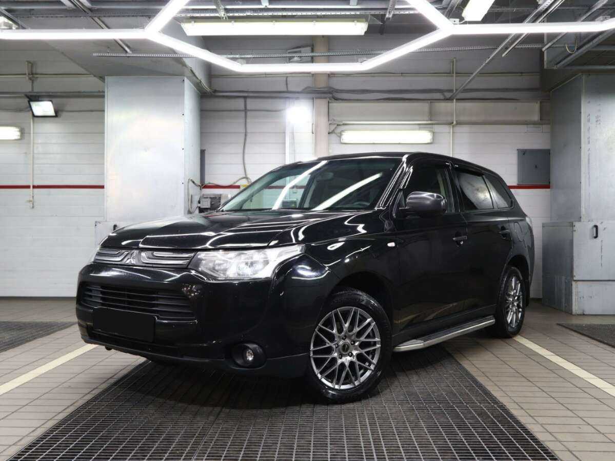 Купить Mitsubishi Outlander с пробегом. Фото: #0