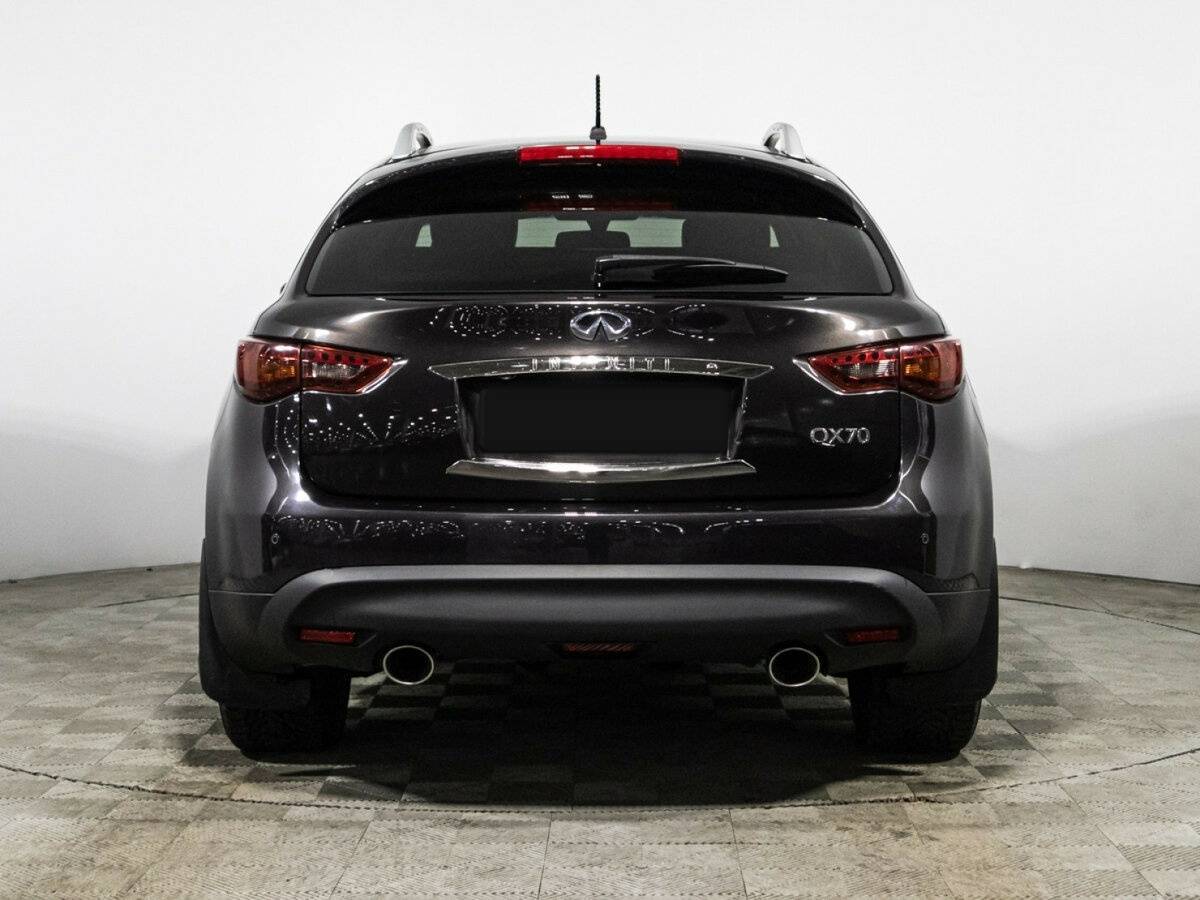 Купить Infiniti QX70 с пробегом. Фото: #4
