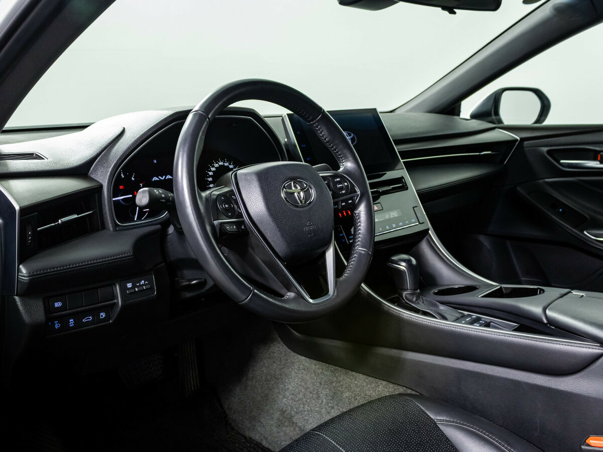 Купить Toyota Avalon с пробегом. Фото: #8