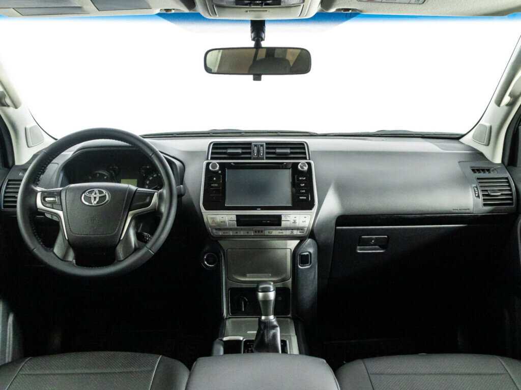 Купить Toyota Land Cruiser Prado с пробегом. Фото: #10