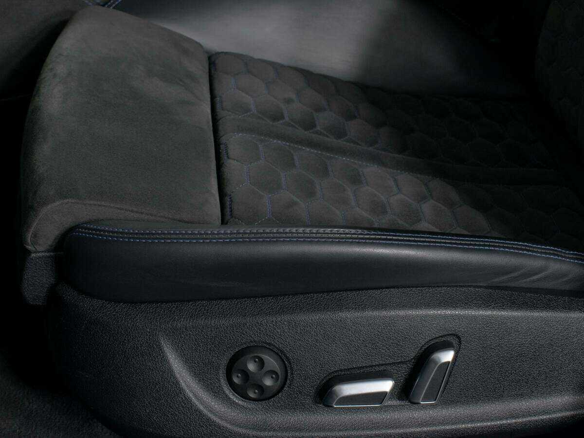 Купить Audi RS 6 с пробегом. Фото: #18