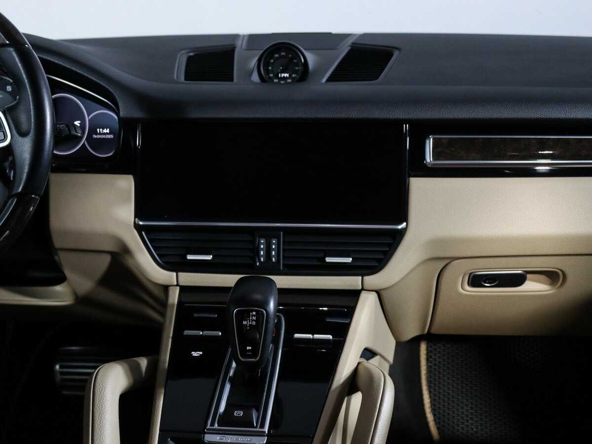 Купить Porsche Cayenne с пробегом. Фото: #9