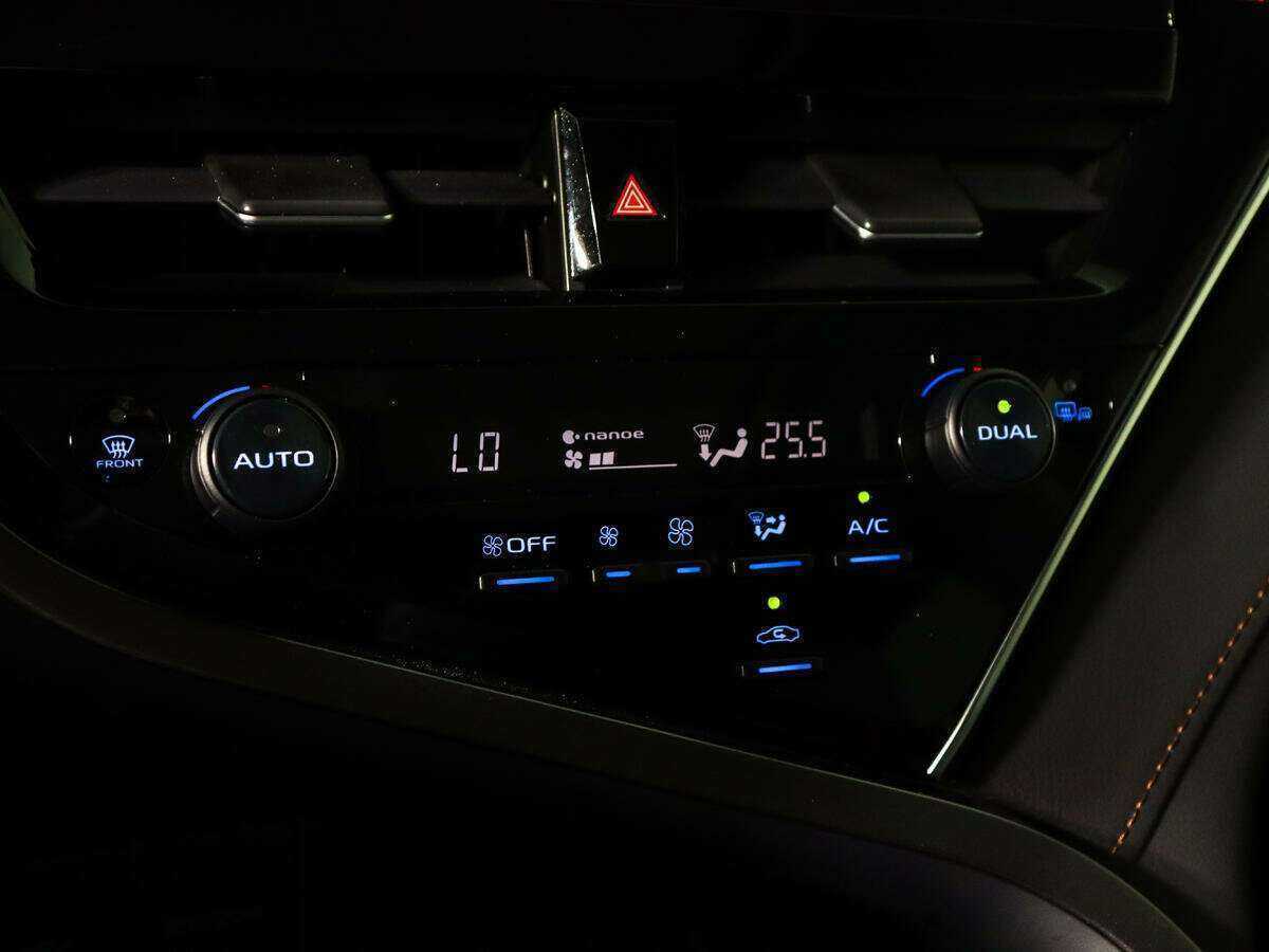 Купить Toyota Camry с пробегом. Фото: #14