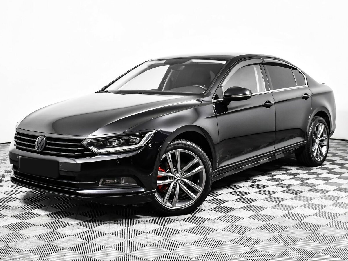 Купить Volkswagen Passat с пробегом. Посмотреть фото