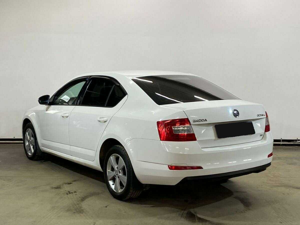 Купить Skoda Octavia с пробегом. Фото: #6
