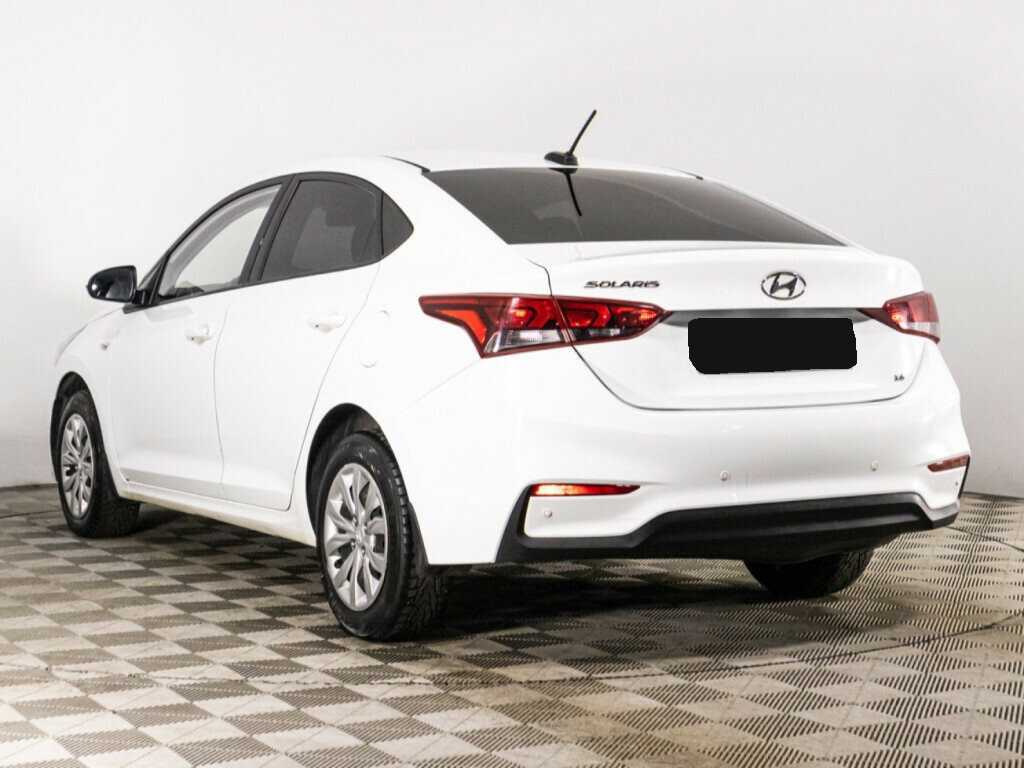 Купить Hyundai Solaris с пробегом. Фото: #6
