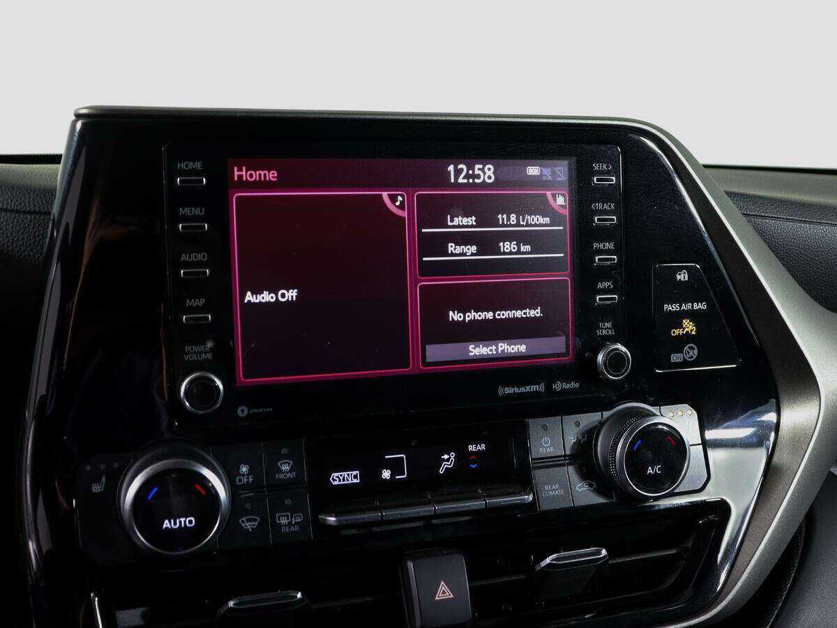 Купить Toyota Highlander с пробегом. Фото: #23