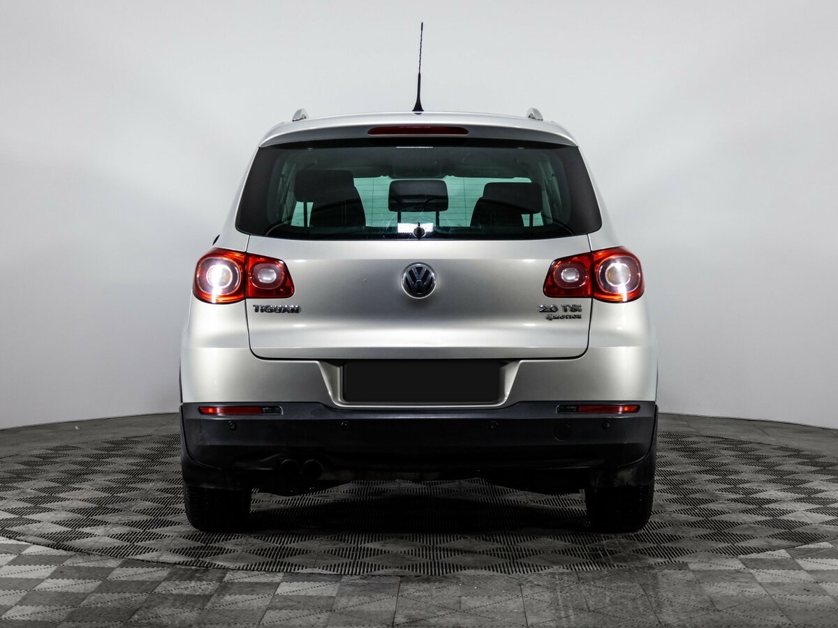Купить Volkswagen Tiguan с пробегом. Фото: #4