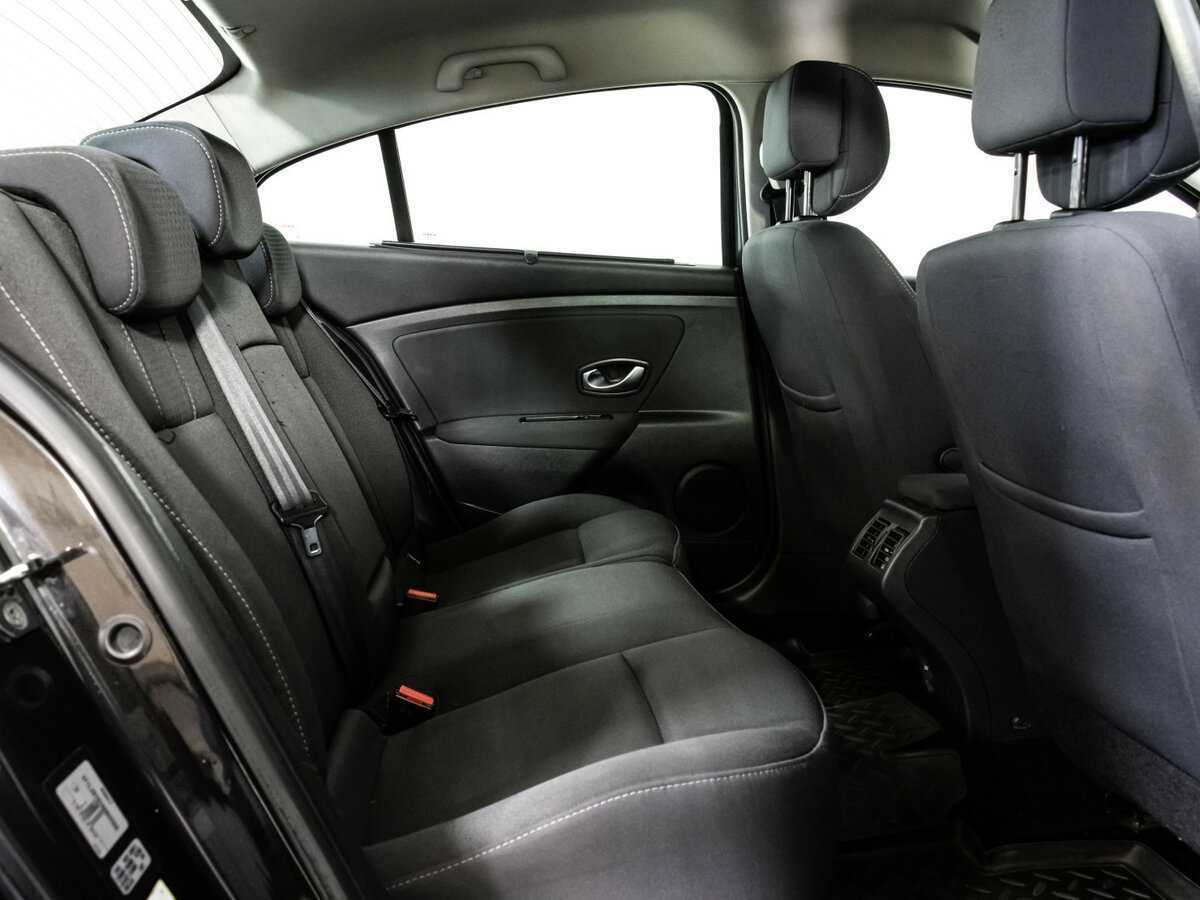 Купить Renault Fluence с пробегом. Фото: #11
