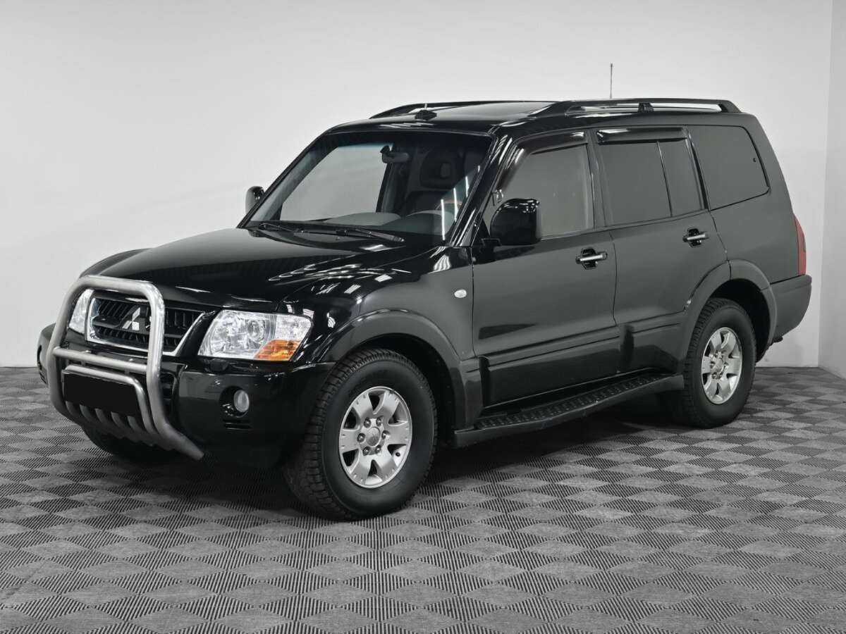 Купить Mitsubishi Pajero с пробегом. Фото: #0