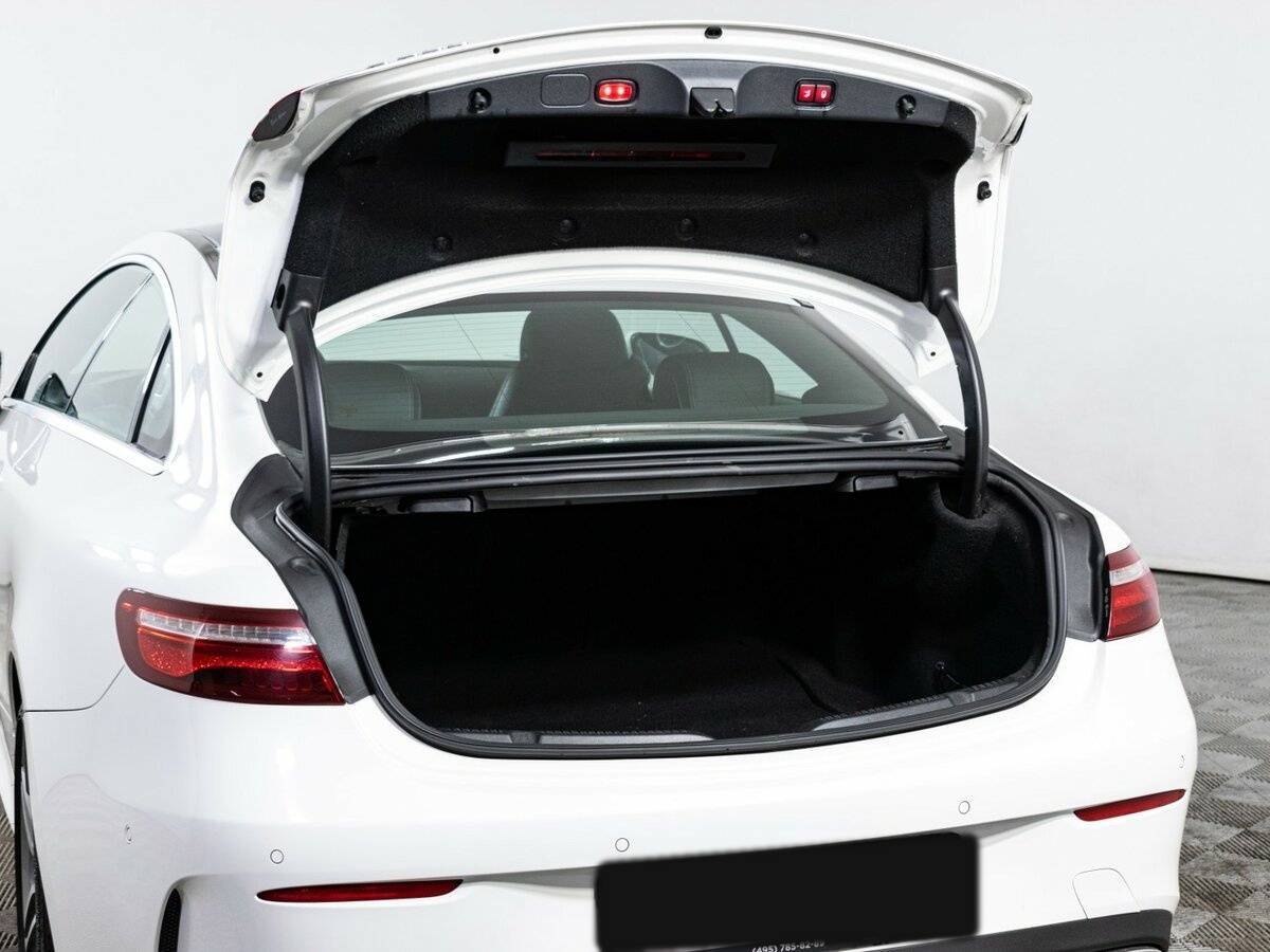 Купить Mercedes-Benz E-Класс с пробегом. Фото: #8