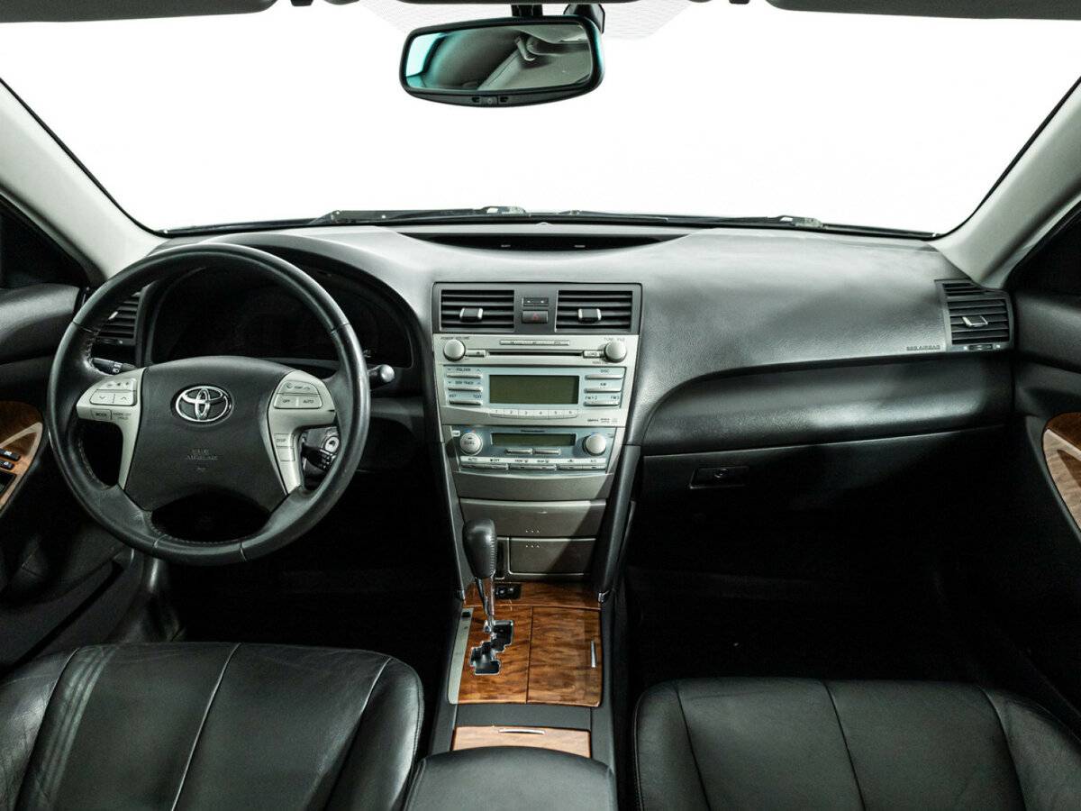 Купить Toyota Camry с пробегом. Фото: #12