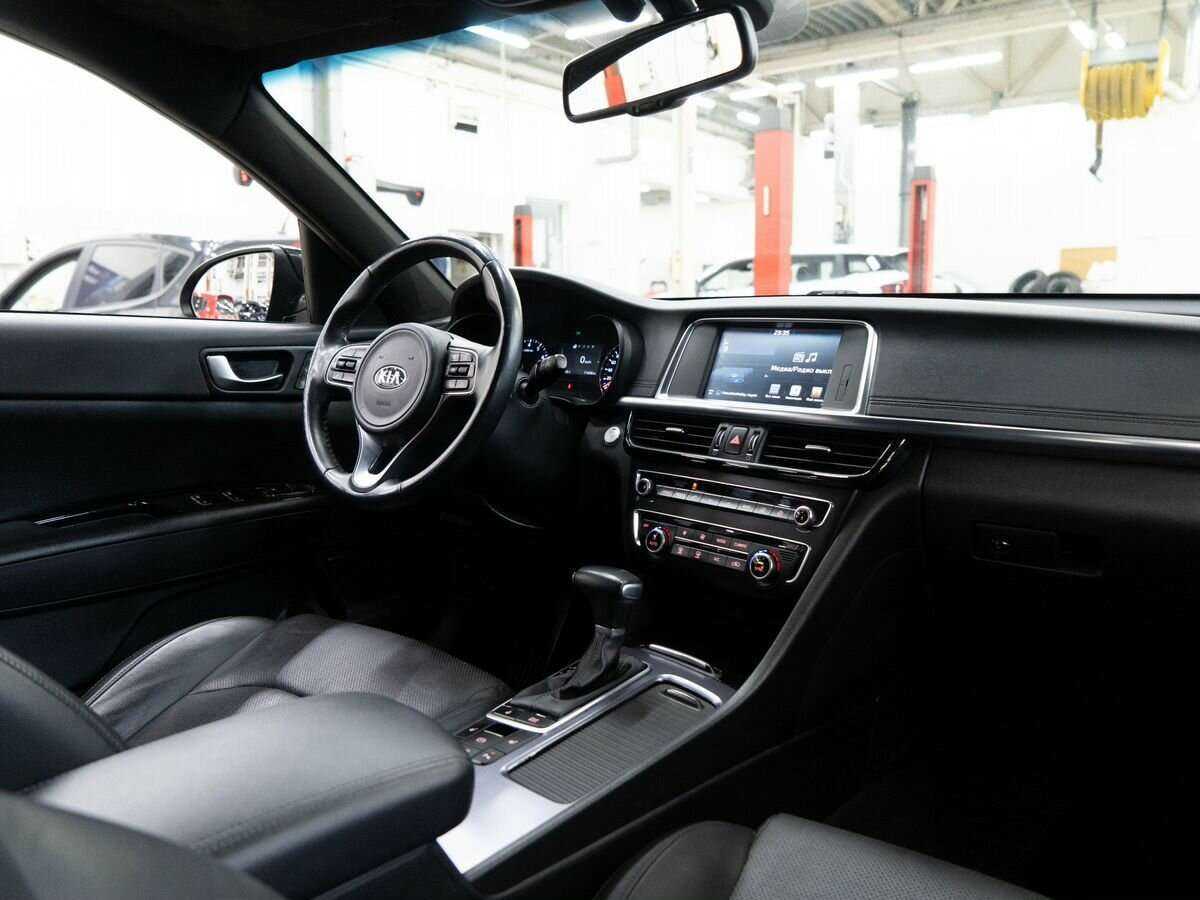 Купить Kia Optima с пробегом. Фото: #16