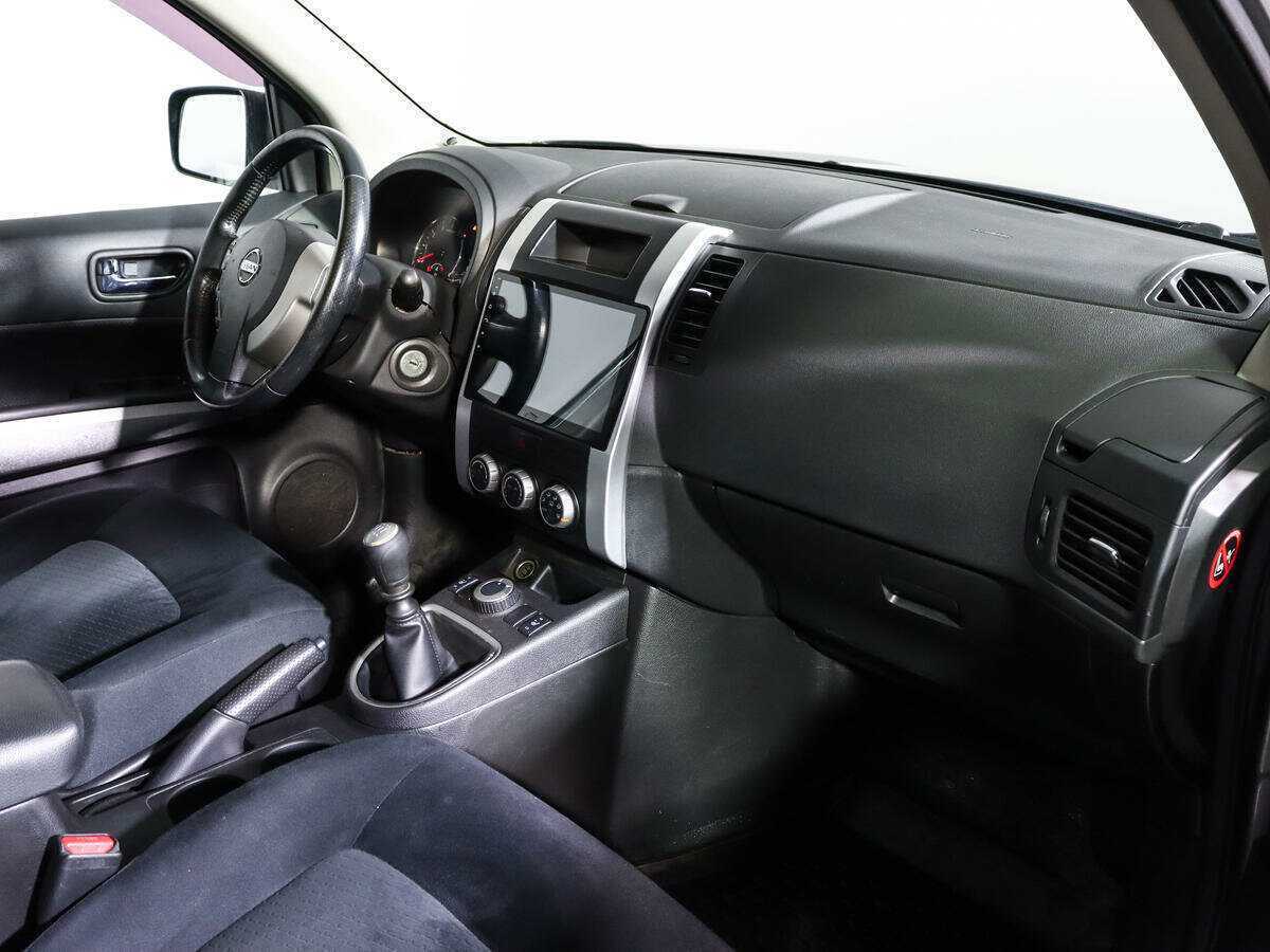 Купить Nissan X-Trail с пробегом. Фото: #9