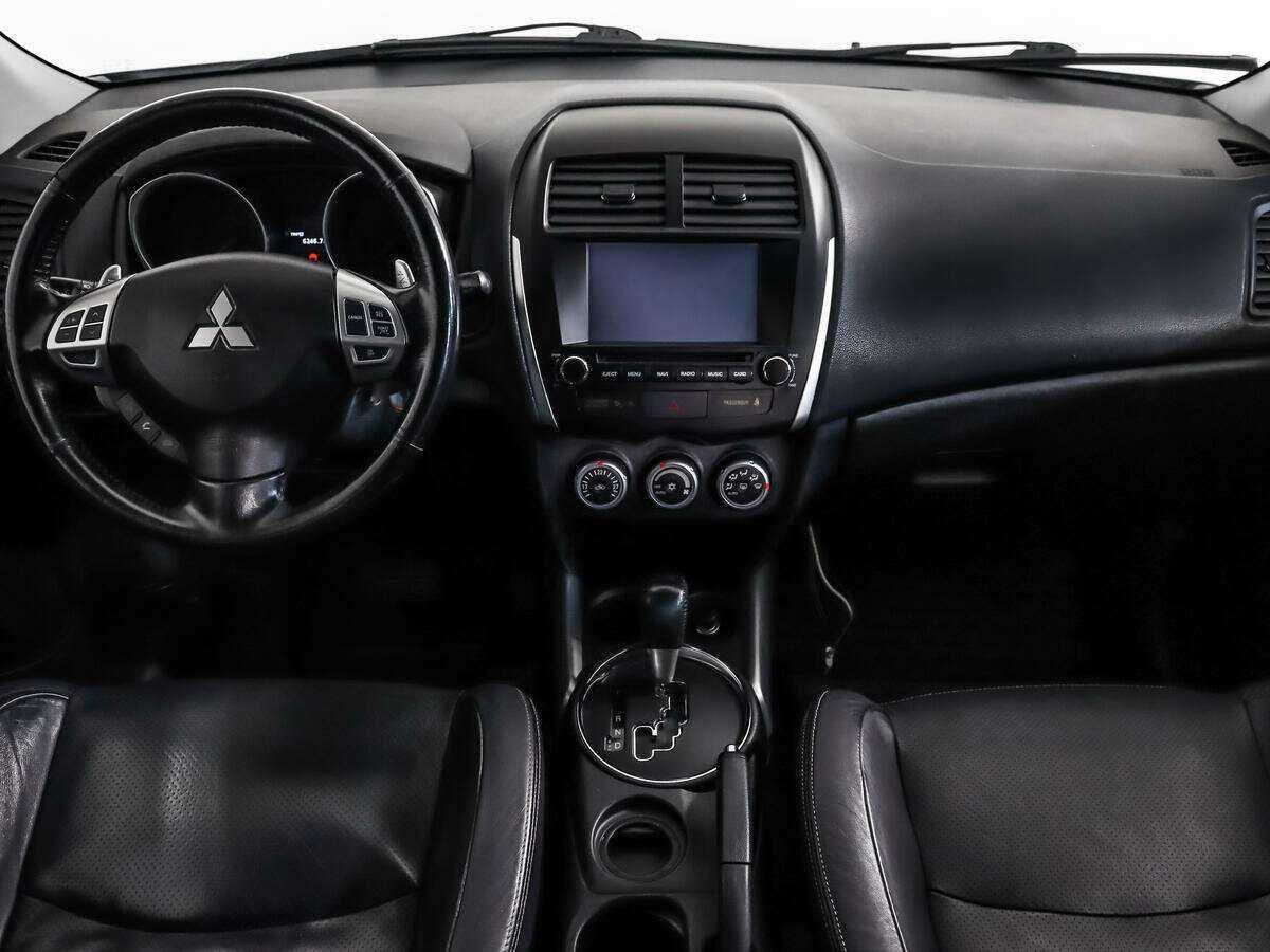 Купить Mitsubishi ASX с пробегом. Фото: #9