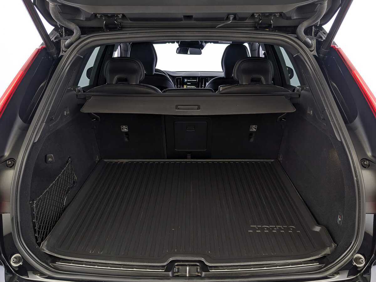 Купить Volvo XC60 с пробегом. Фото: #9