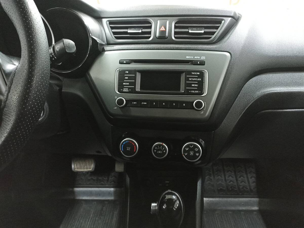 Купить Kia Rio с пробегом. Фото: #14