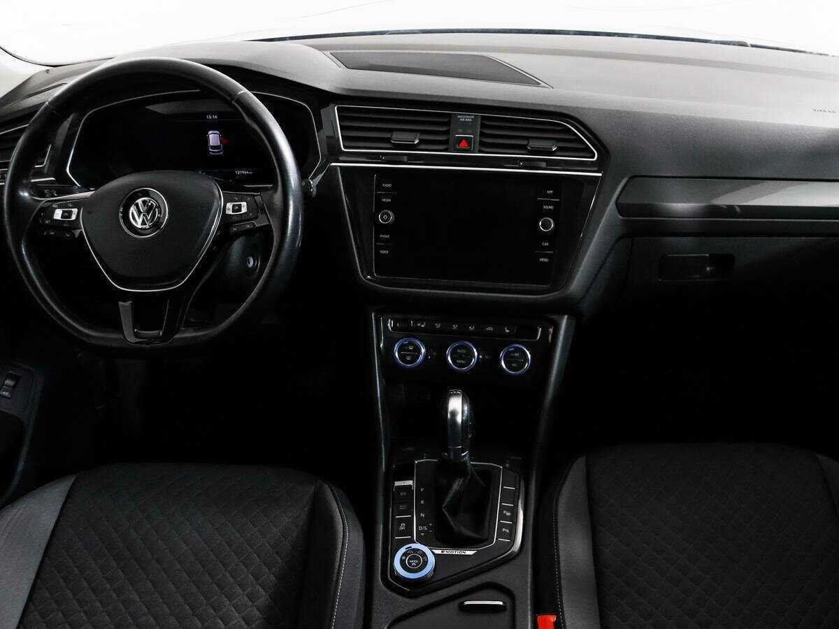 Купить Volkswagen Tiguan с пробегом. Фото: #9