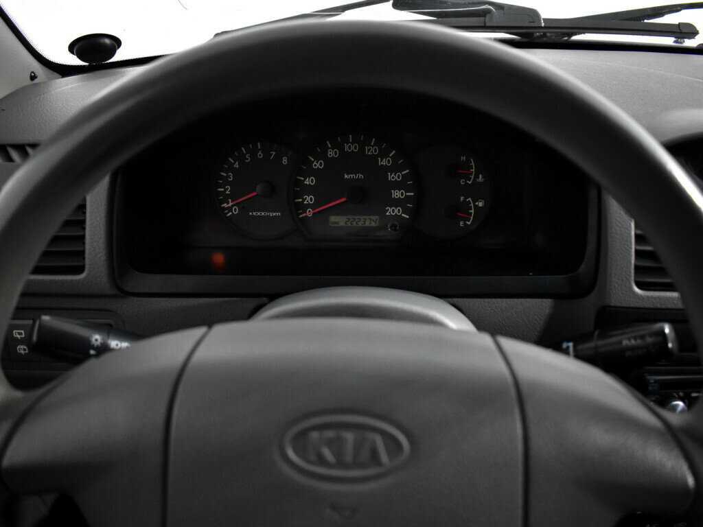 Купить Kia Rio с пробегом. Фото: #13