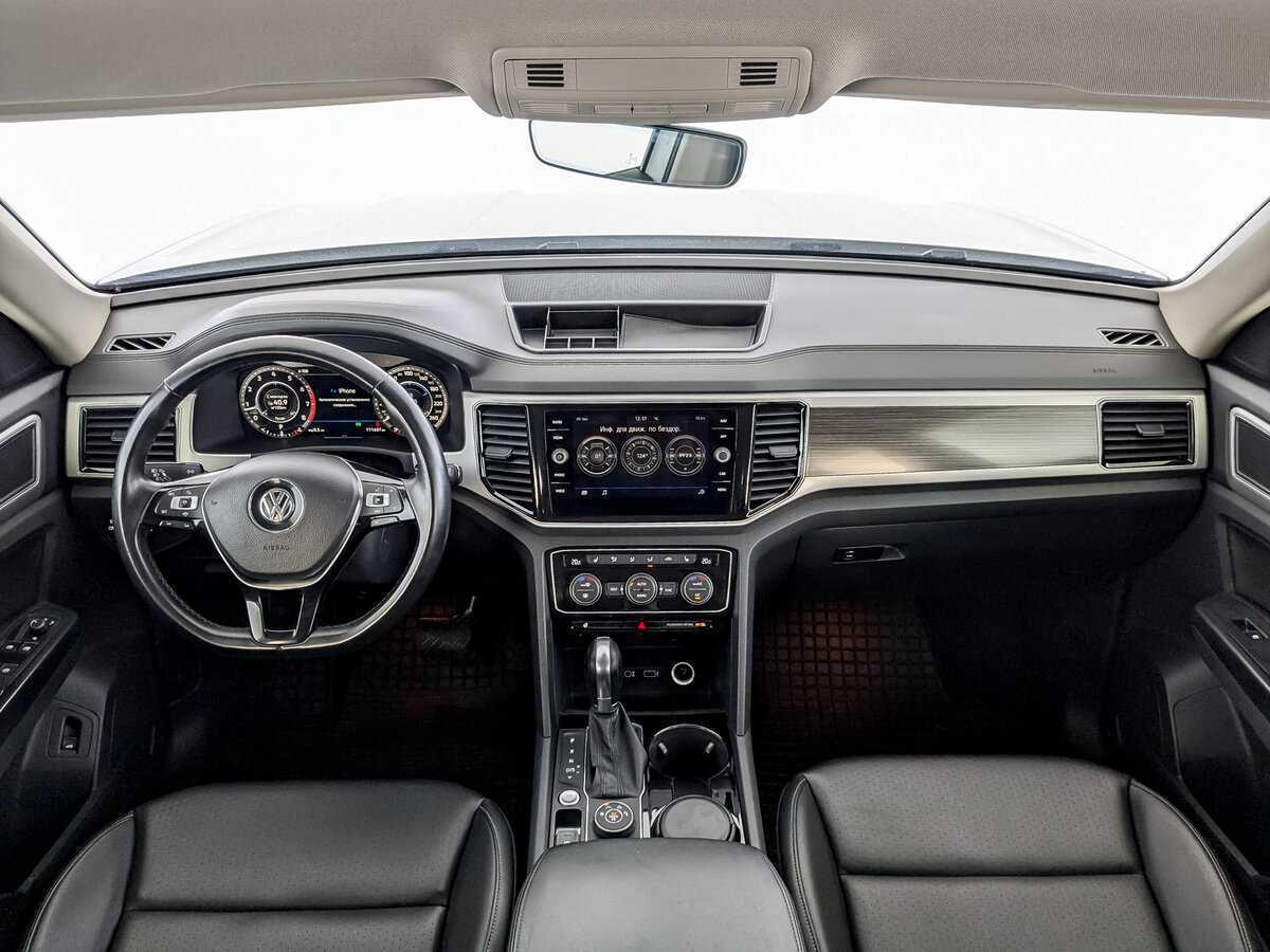 Купить Volkswagen Teramont с пробегом. Фото: #13