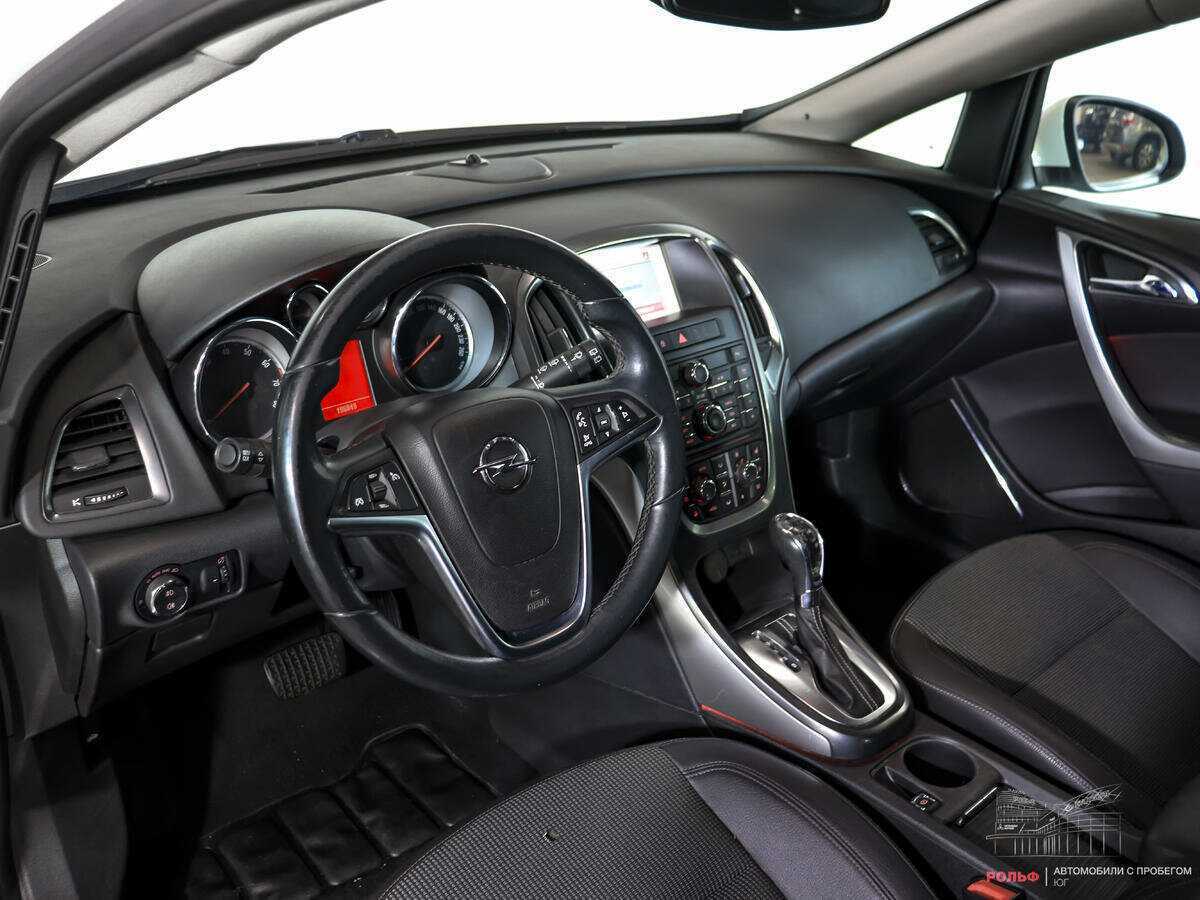 Купить Opel Astra с пробегом. Фото: #10