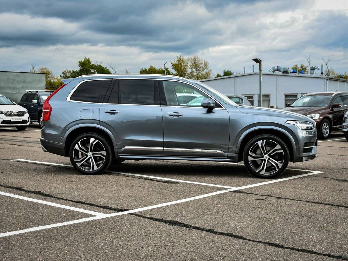 Купить Volvo XC90 с пробегом. Фото: #3