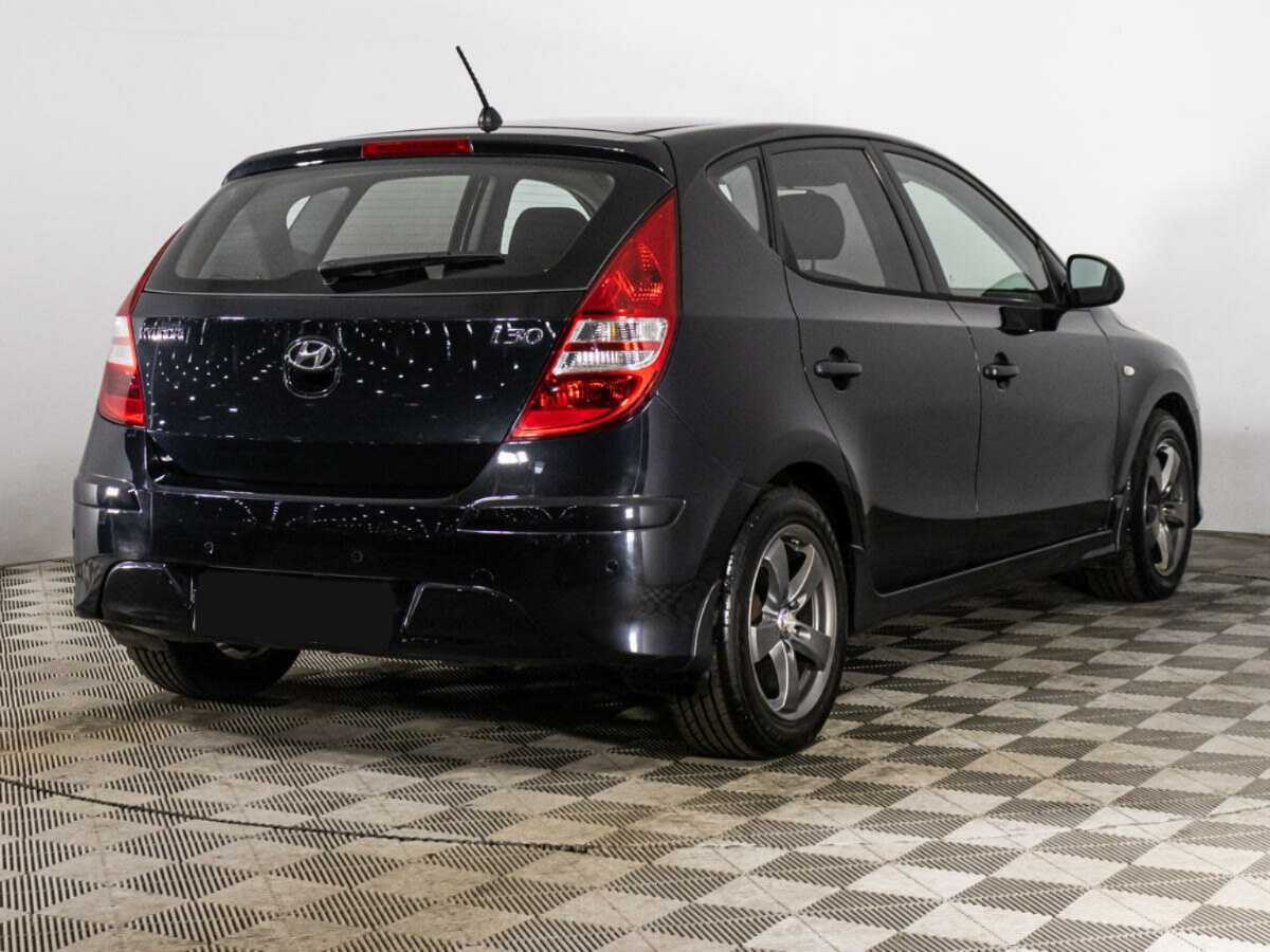 Купить Hyundai i30 с пробегом. Фото: #4