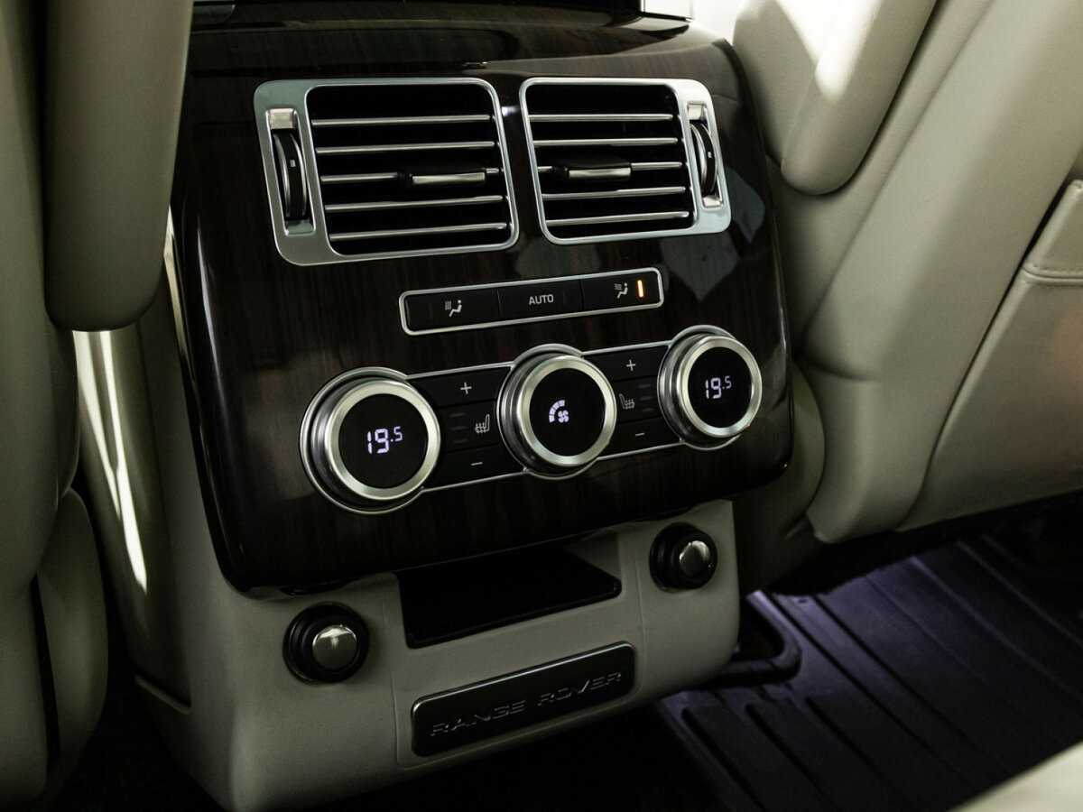 Купить Land Rover Range Rover с пробегом. Фото: #19
